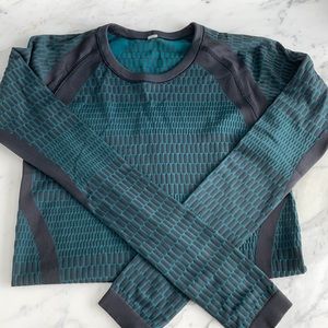 Lululemon Long-sleeved Running Top Size 8